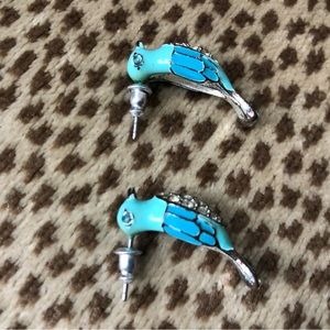 Betsey Johnson earrings 🐦